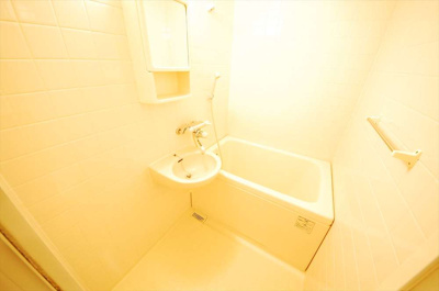 【浴室】 | ソレアードトレスなんばWEST