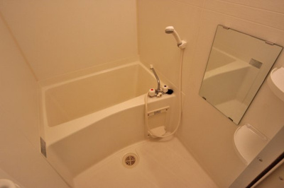 【浴室】 | サムティ梅田インターコア | 日々の暮らしに欠かせないお風呂です