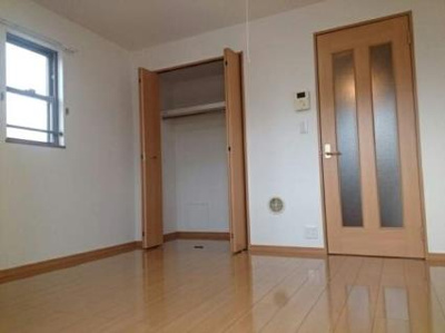 【居間・リビング】 | ハピネス浦江 | 使いやすい居間です