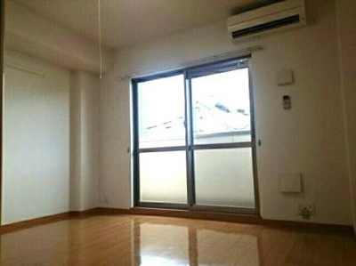 【居間・リビング】 | ハピネス浦江 | 使いやすいリビングです