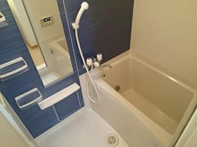 【浴室】 | ハピネス浦江 | コンパクトで使いやすいお風呂です