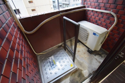 【バルコニー】 | ノアーズアーク天満