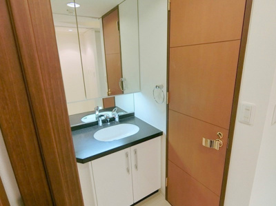 【独立洗面台】 | コンソラーレ同心