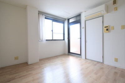 【洋室】 | フローラハイツ千代崎