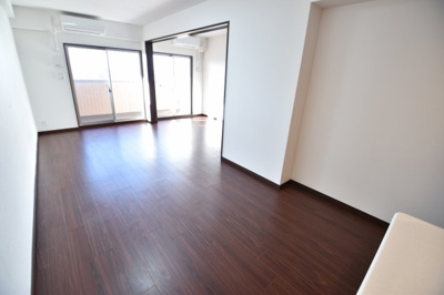 【居間・リビング】 | グランカーサ難波元町