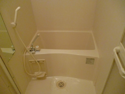 【浴室】 | CASSIA難波 | 落ち着いた空間のお風呂です