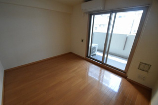 【居間・リビング】 | エステムプラザ大阪セントラルシティ | リビングです