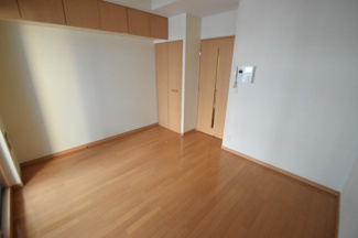 【居間・リビング】 | エステムプラザ大阪セントラルシティ | ゆったりとした居間です