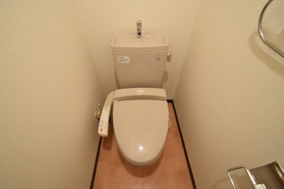 【トイレ】 | エステムプラザ大阪セントラルシティ | コンパクトで使いやすいトイレです