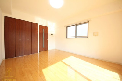 【洋室】 | グランカーサ梅田北