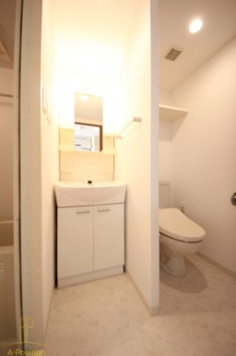 【洗面所】 | グランカーサ梅田北