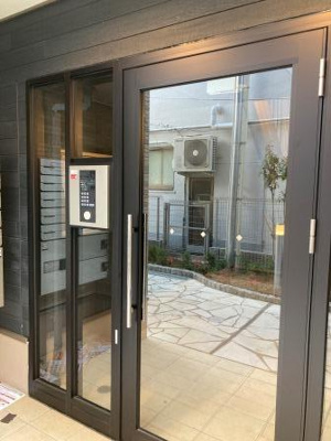 【エントランス】 | ミ カシータ | 毎日通るエントランスはこのようになっています