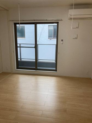 【居間・リビング】 | ミ カシータ | こちらの居間で趣味の時間をお楽しみください