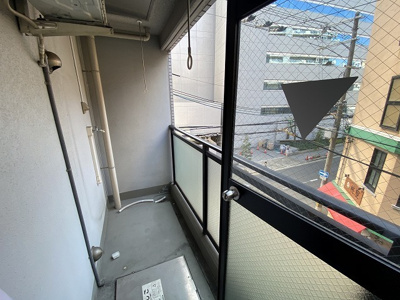 【バルコニー】 | レバンガ西本町AP