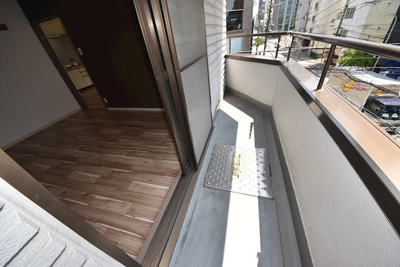 【バルコニー】 | メゾン服部