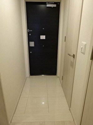 【玄関】 | ブランズ北堀江プレイス | シンプルで使いやすい玄関です