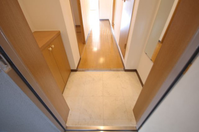 【玄関】 | ラトゥール | シンプルで使いやすい玄関です