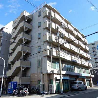 【外観】 | ラトゥール | 外はこのようになっています