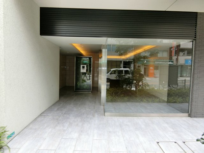 【エントランス】 | ジェイラピスナンバ