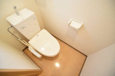 【トイレ】 | ビクトワーレ