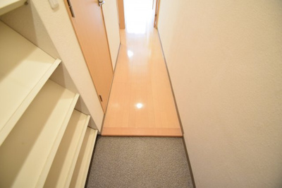 【玄関】 | ビクトワーレ