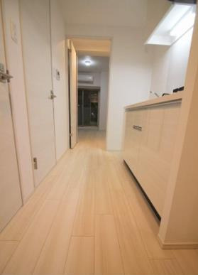 【玄関】 | スプランディッドキャトル