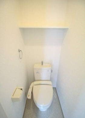 【トイレ】 | ヴォルベール中崎 | ゆったりとした空間のトイレです