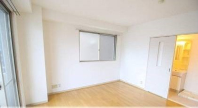 【居間・リビング】 | ヴォルベール中崎 | 使いやすいリビングです