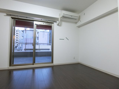 【洋室】 | グランパシフィック難波南2