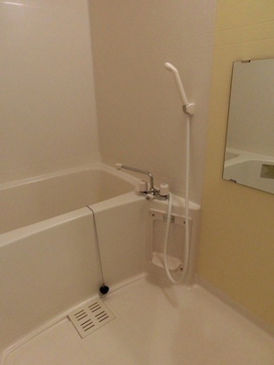 【浴室】 | リップルビガー扇町 | コンパクトで使いやすいお風呂です