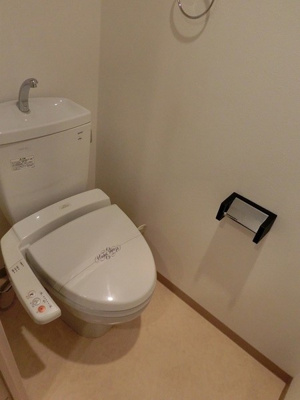 【トイレ】 | リップルビガー扇町 | 落ち着いた色調のトイレです