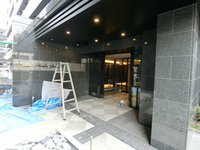 【エントランス】 | ファステート難波グランプリ