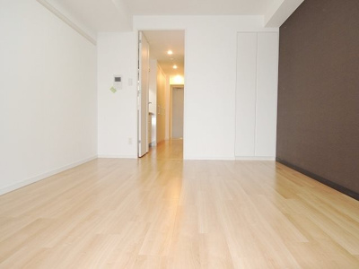 【洋室】 | アンビエンテ四ツ橋