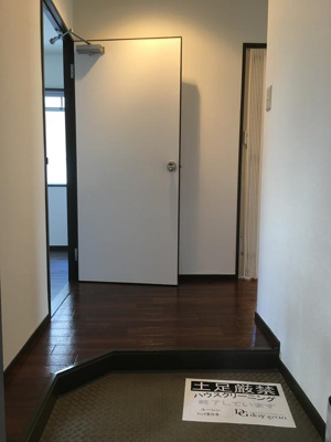 【玄関】 | エースハイツ歌島