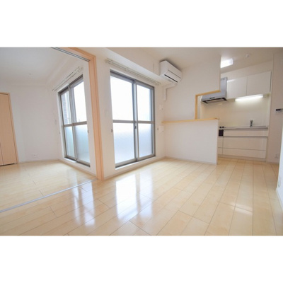 【居間・リビング】 | プリムローズアヴェニュー