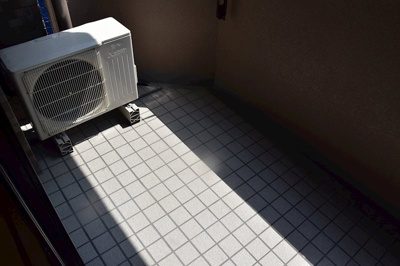 【バルコニー】 | リーガル靭公園南Ⅱ | 暖かな日差しのふりそそぐバルコニー