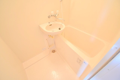 【浴室】 | ヴィヴァーチェ