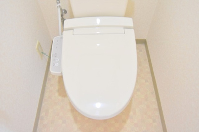 【トイレ】 | ヴィヴァーチェ