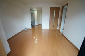 【居間・リビング】 | リーガル新福島 | 内装も気になるポイントですよね！