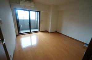 【洋室】 | リーガル新福島 | 洋室は7.7帖で贅沢な作りになっています！