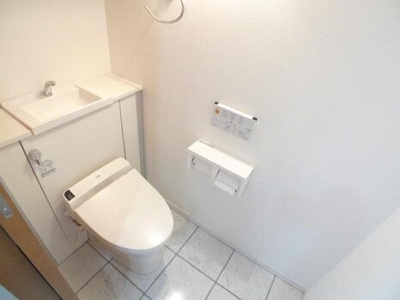 【トイレ】 | リーガル新福島 | 落ち着いたシンプルなトイレです！