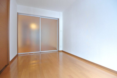 【洋室】 | リーガル梅田EAST
