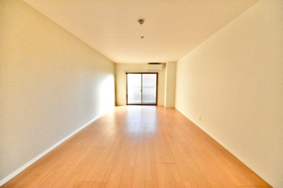 【居間・リビング】 | 天川レジデンス難波南 | リビングです