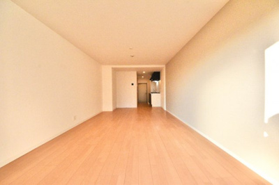 【居間・リビング】 | 天川レジデンス難波南 | ゆったり過ごせる居間です