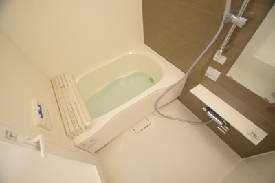 【浴室】 | エスパシオ・コモド大阪新町