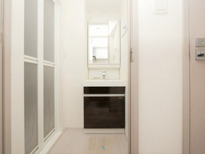 【独立洗面台】 | スワンズシティ心斎橋ルーノ