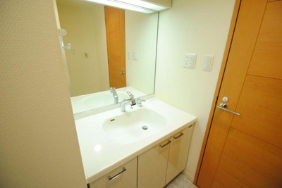 【洗面所】 | リーガル四ツ橋筋