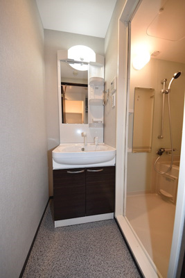 【独立洗面台】 | レオンヴァリエ大阪ベイシティ