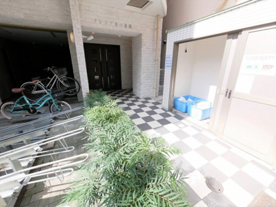 【エントランス】 | クレシア東心斎橋