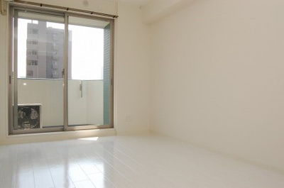 【寝室】 | クレシア東心斎橋